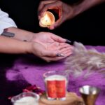 Kit Jogatina Sensual – Vibrador de Calcinha por App, Gel Meltezão, Vela + Dado Erótico