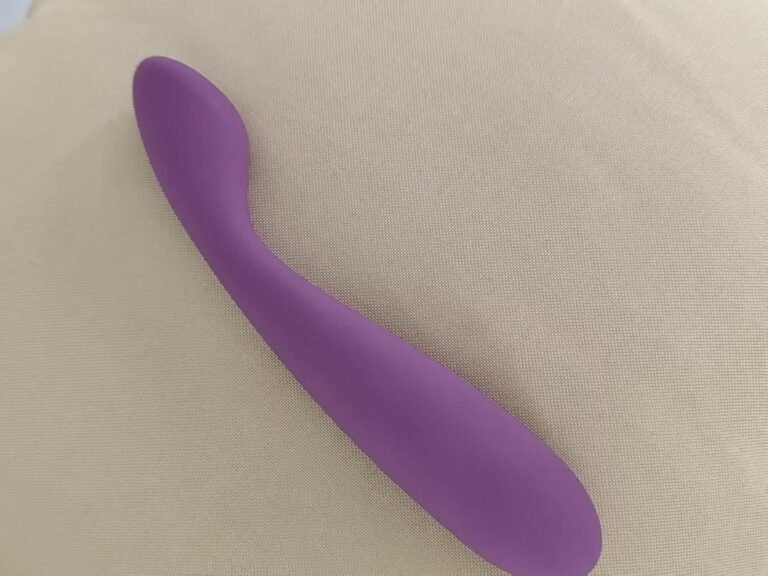 Click to view full screen Vibrador De Ponto G Flexível - Amy 2 Svakom photo review