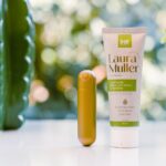 Kit My Pleasure By Laura Muller - Bullet Dourado 9 intensidades e Lubrificante Íntimo