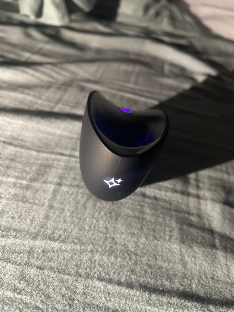 Click to view full screen Pulse Galaxie Svakom - Vibrador Com Projetor, Ondas De Pressão App photo review