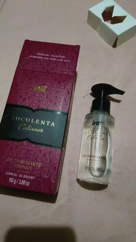 Click to view full screen Suculenta - Gel Deslizante com Aloe Vera e Pantenol by Calianer Intt photo review