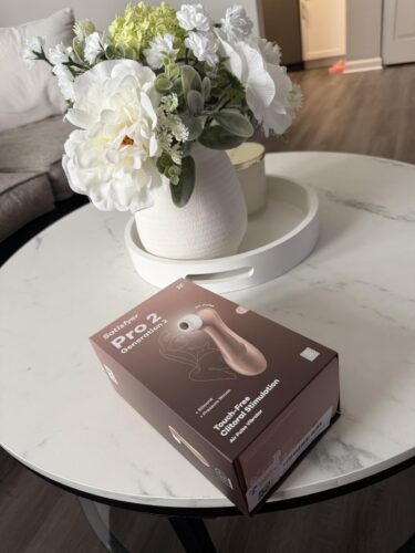 Click to view full screen Satisfyer Pro 2 Generation 2 - Sugador e Estimulador de Clitóris com Ondas de Pressão à Prova D’Água photo review